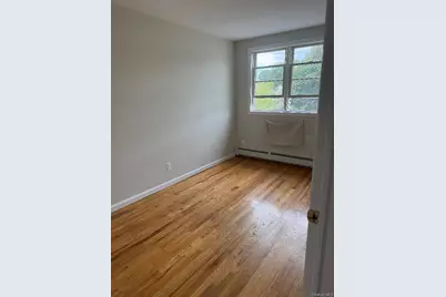 7862 79th Place, Glendale, NY 11385 - Photo 7