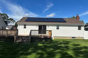 134 Veronica Ln, North Babylon, NY 11703 - Photo 21