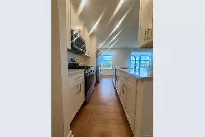 305 Sixth Avenue #6A, Pelham, NY 10803 - Photo 1