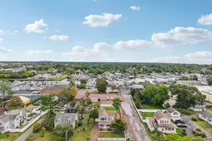 195 River Ave, Patchogue, NY 11772 - Photo 25