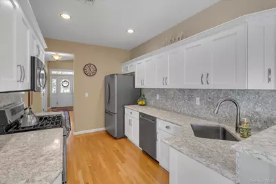 115 Manitou Trail, Kings Park, NY 11754 - Photo 5