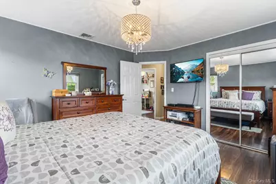 142 Montgomery Avenue, Oceanside, NY 11572 - Photo 21