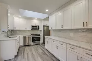 36 Cocks Ln, Locust Valley, NY 11560 - Photo 9