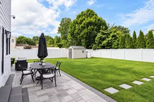 8 Goodwin Pl, Northport, NY 11768 - Photo 27