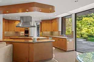 101 Wheatley Rd, Old Westbury, NY 11568 - Photo 7
