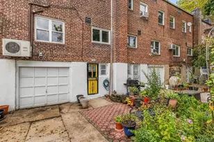 1114 Mace Ave, Bronx, NY 10469 - Photo 33