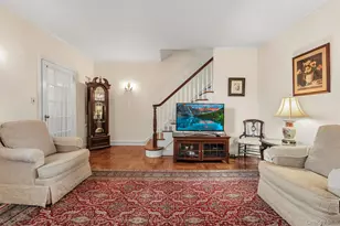 1114 Mace Ave, Bronx, NY 10469 - Photo 9
