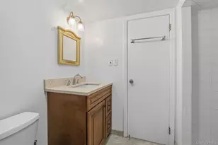 1114 Mace Ave, Bronx, NY 10469 - Photo 29