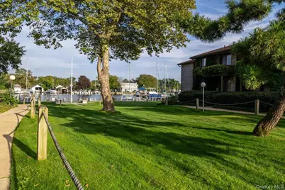 263 River Avenue #19, Patchogue, NY 11772 - Photo 31