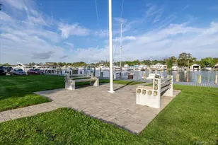 263 River Ave, Patchogue, NY 11772 - Photo 27