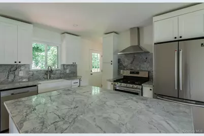 16 Trinity Place, Rhinebeck, NY 12572 - Photo 11