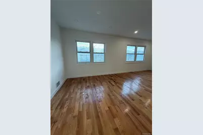 15-80 208th Place, Bayside, NY 11360 - Photo 9