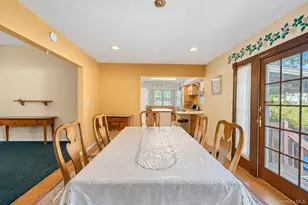 35 Jackson Ave, Centereach, NY 11720 - Photo 17