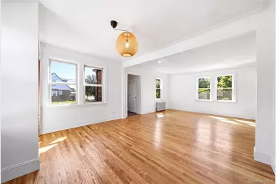 48 Central Boulevard, Merrick, NY 11566 - Photo 5
