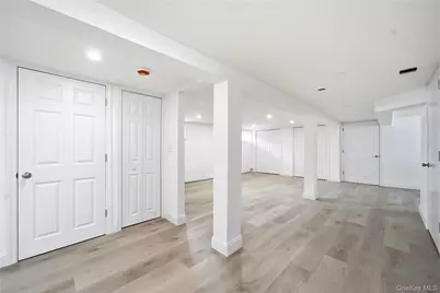 48 Central Boulevard, Merrick, NY 11566 - Photo 19