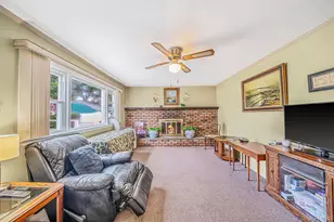 69A Erlanger Blvd, North Babylon, NY 11703 - Photo 25
