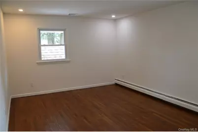 18 Sterling Place, Sayville, NY 11782 - Photo 13
