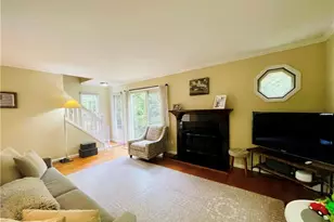 301 Kensington Way, Mount Kisco, NY 10549 - Photo 15