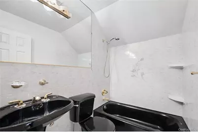 65 Morris Avenue, Holtsville, NY 11742 - Photo 25