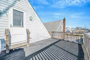 34 Meyer Ave, Valley Stream, NY 11580 - Photo 43