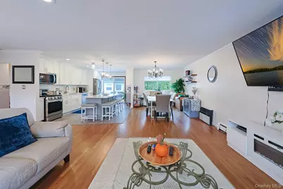 46 Convent Road, Syosset, NY 11791 - Photo 11