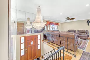2 Old Broadway, New Hyde Park, NY 11040 - Photo 3
