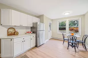 61 Bank St, Center Moriches, NY 11934 - Photo 7