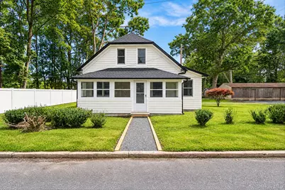 61 Bank Street, Center Moriches, NY 11934 - Photo 1