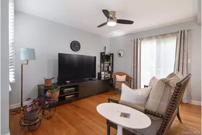 319 N Macquesten Parkway, Mount Vernon, NY 10550 - Photo 7