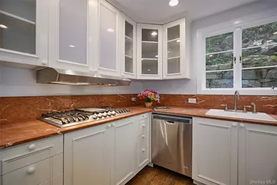 93 Circuit Road, Tuxedo Park, NY 10987 - Photo 9