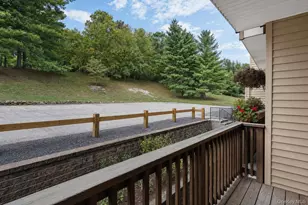 319 Fox Run Ln, Carmel, NY 10512 - Photo 25