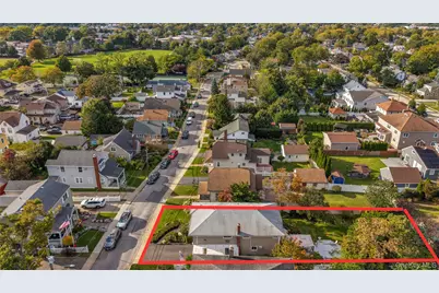 1 Glenwood Avenue #A, Lynbrook, NY 11563 - Photo 35