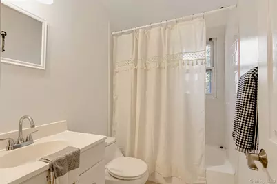 20 Memory Lane, Poughkeepsie, NY 12603 - Photo 11