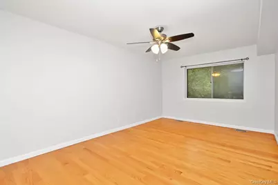 369 N Greeley Avenue, Chappaqua, NY 10514 - Photo 17