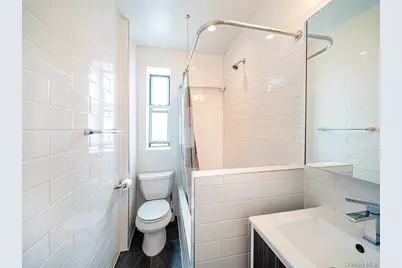 42-22 Ketcham #D9, Elmhurst, NY 11373 - Photo 5
