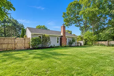 11 Folsom Lane, Coram, NY 11727 - Photo 25