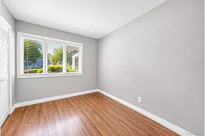 11 Folsom Lane, Coram, NY 11727 - Photo 19