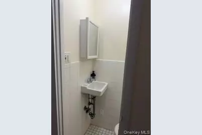 169-54 144th Road, Jamaica, NY 11434 - Photo 7