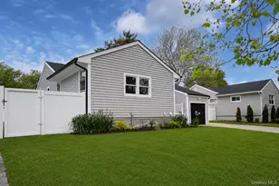 224 Hungry Harbor Rd, Valley Stream, NY 11581 - Photo 3