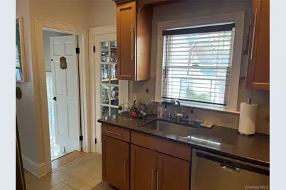 51 Ormond Street, Rockville Centre, NY 11570 - Photo 13