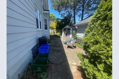 51 Ormond Street, Rockville Centre, NY 11570 - Photo 21