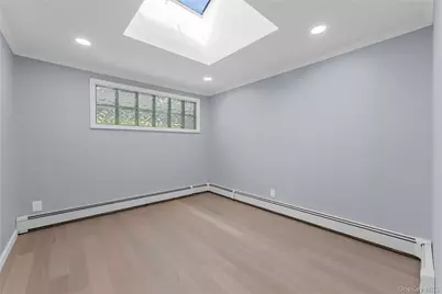 19 Ridge Drive E, Roslyn, NY 11576 - Photo 23