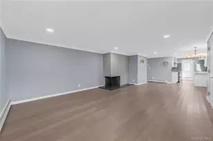 19 Ridge Dr E, Roslyn, NY 11576 - Photo 7
