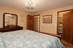 115 Foxwood Dr S, Newburgh, NY 12550 - Photo 29
