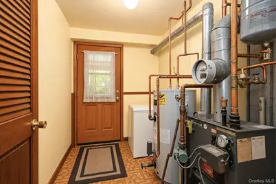 115 Foxwood Drive S, Newburgh, NY 12550 - Photo 21