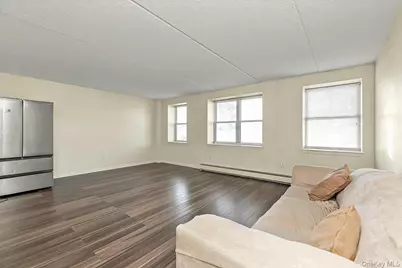 7914 Rockaway Beach Boulevard, Rockaway Beach, NY 11693 - Photo 5