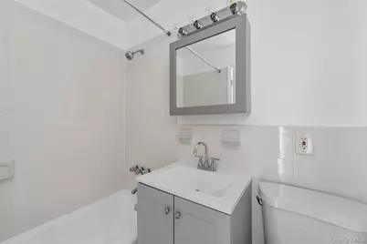 351 N Broadway #2I, Yonkers, NY 10701 - Photo 17