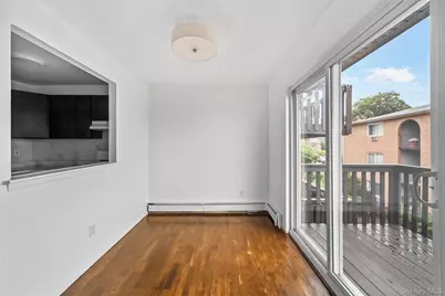 351 N Broadway #2I, Yonkers, NY 10701 - Photo 9
