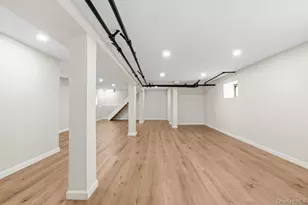 134-51 173rd St, Rochdale, NY 11434 - Photo 15