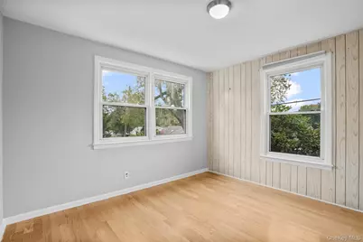47 Whitman Road, Yonkers, NY 10710 - Photo 5